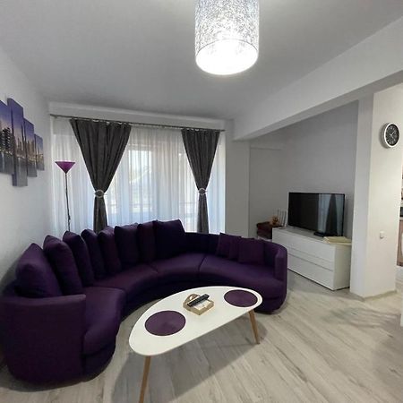 Deny'S Apartament Гура-Гуморулуй Экстерьер фото